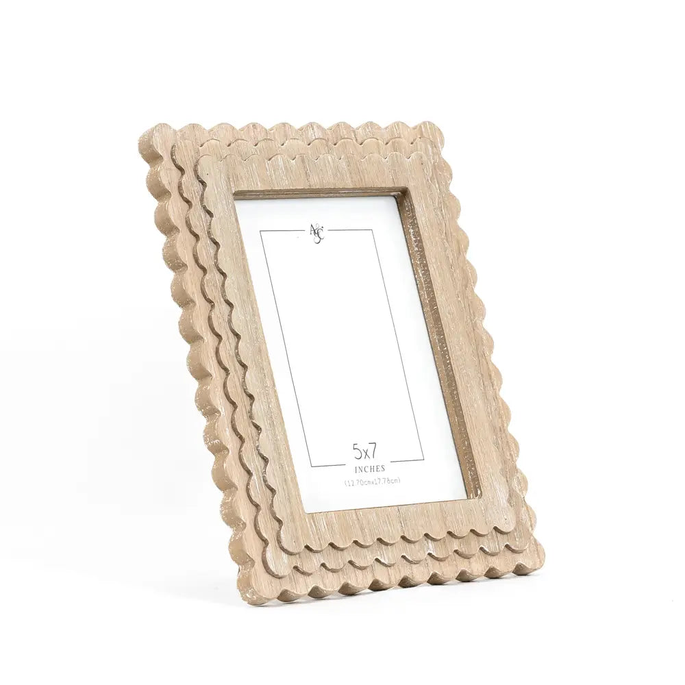Scallop Wood Photo Frame - Joyful Collective